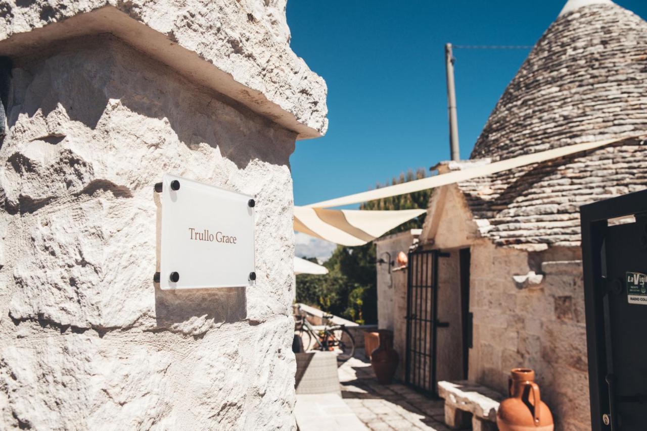 アルベロベッロ Trullo Grace -Trulli Anti' Charme & Relax Bed & Breakfast エクステリア 写真